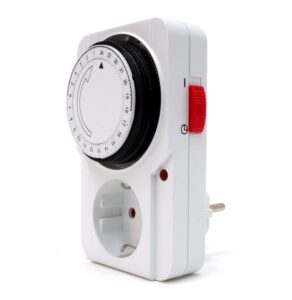 Mechanische Tages-Zeitschaltuhr Pure Factory für die automatische Steuerung von Growlampen und Elektrogeräten.